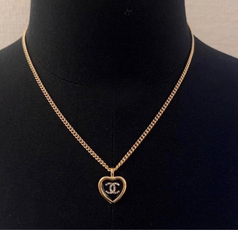 CHANEL 愛心珐瑯水鑽雙C金鍊-0