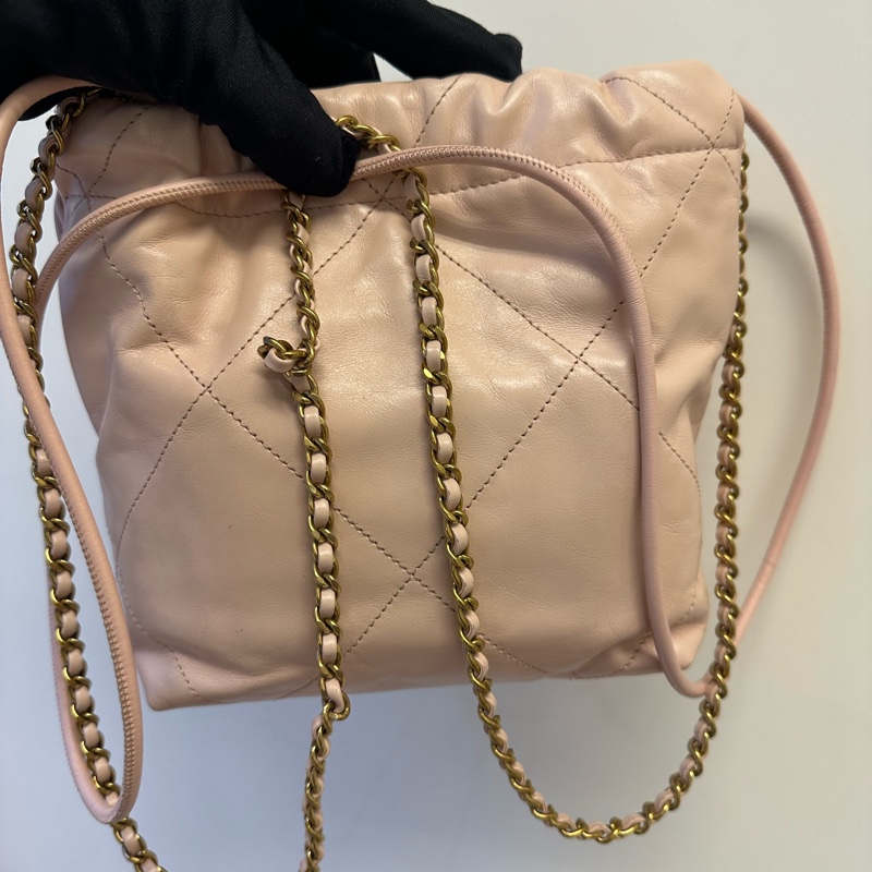 CHANEL 香奈兒 22Bag 26P 金幣 23年 晶片款-11