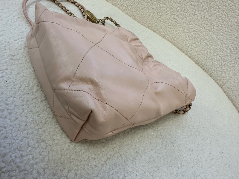 CHANEL 香奈兒 22Bag 26P 金幣 23年 晶片款-14