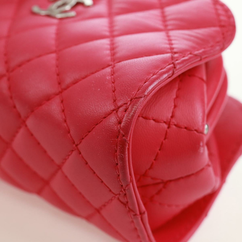 【日本直送】香奈兒 (CHANEL) 絎縫鏈條肩背包，粉紅銀色雙C標誌皮革款，貨號 171159SAM-14