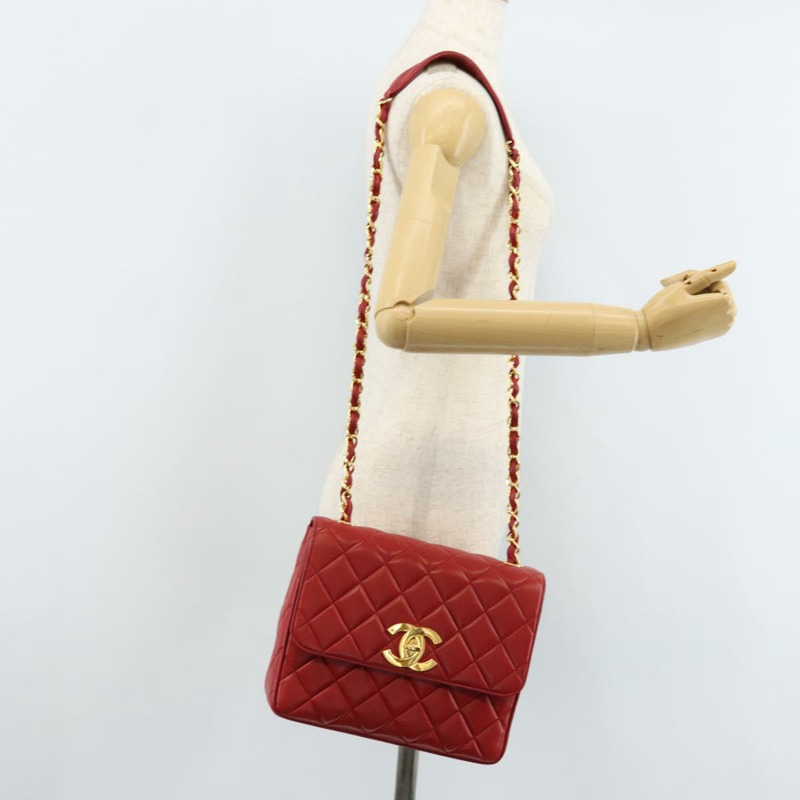 【日本直送】香奈兒 (CHANEL) 菱格紋鏈條單肩包,羊皮材質,紅色,金色雙C標誌,正品編號 170650V-26