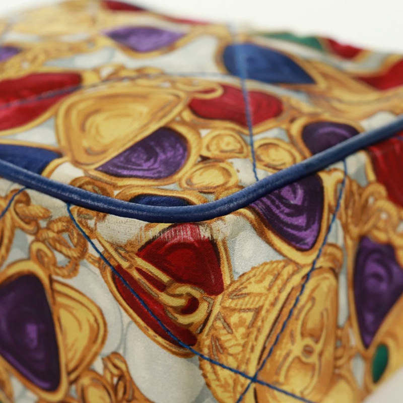 【日本直送】香奈兒 (CHANEL) 絎縫鏈條肩背包,絲綢多色金色雙C標誌,正品編號 172070SAV-15