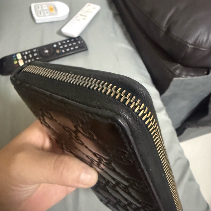 gucci 黑壓紋長夾-17