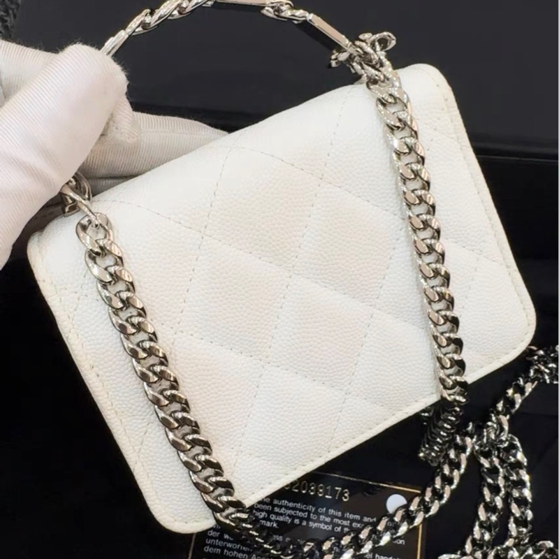 【97新 ✨ 全網最低價!】香奈兒Chanel Kelly mini 白銀 琺瑯手柄 荔枝皮(下單前先詢問庫存❗️)-4