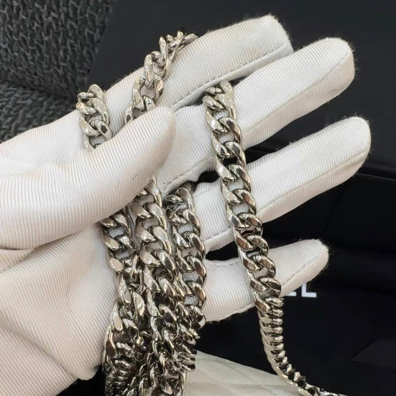 【97新 ✨ 全網最低價!】香奈兒Chanel Kelly mini 白銀 琺瑯手柄 荔枝皮(下單前先詢問庫存❗️)-7