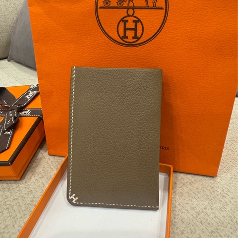 HERMES 愛馬仕  H 系列 皮革卡夾 大象灰