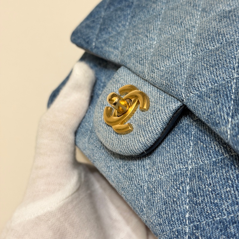 914intheair精品代購『限量品閒置』Chanel 香奈兒 漸層牛仔 大mini CF 20cm classic flag牛仔包-10