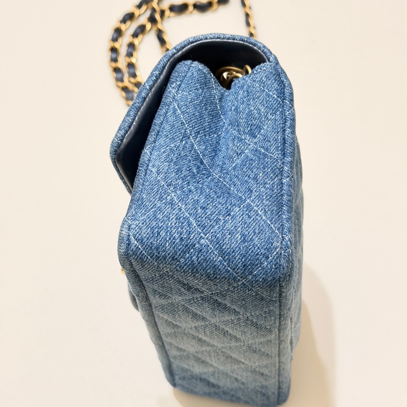 914intheair精品代購『限量品閒置』Chanel 香奈兒 漸層牛仔 大mini CF 20cm classic flag牛仔包-13