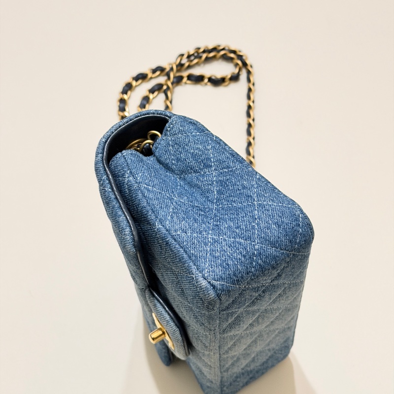 914intheair精品代購『限量品閒置』Chanel 香奈兒 漸層牛仔 大mini CF 20cm classic flag牛仔包-15