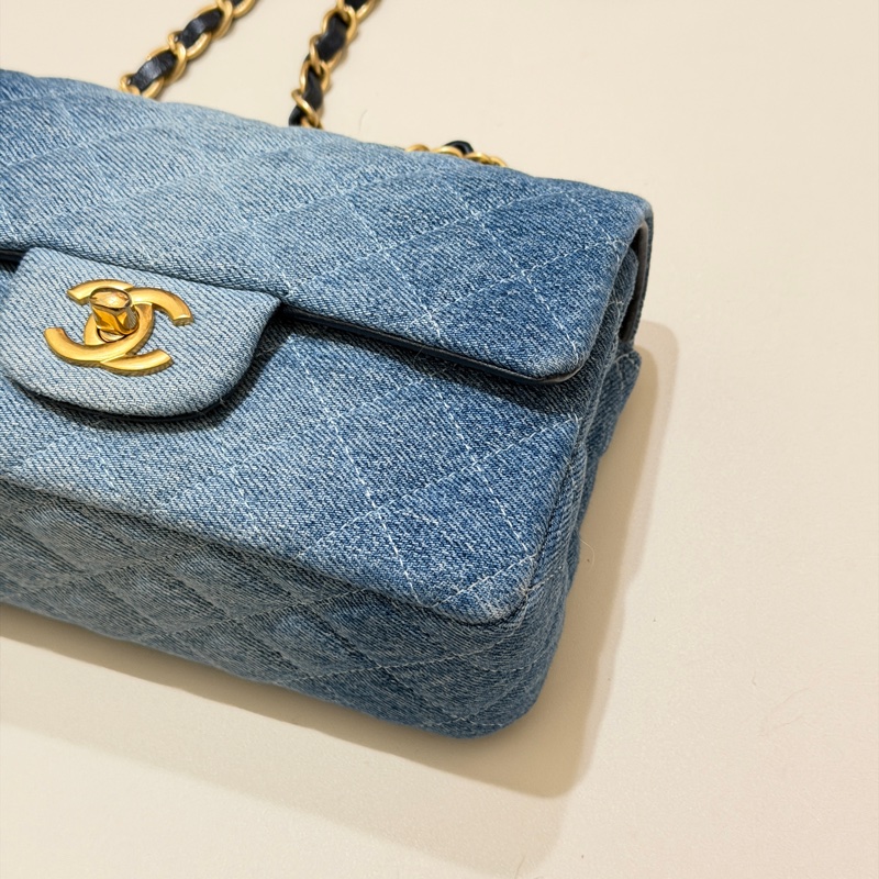 914intheair精品代購『限量品閒置』Chanel 香奈兒 漸層牛仔 大mini CF 20cm classic flag牛仔包-19