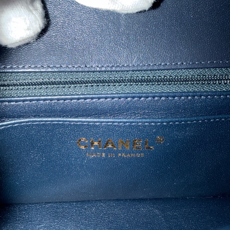 914intheair精品代購『限量品閒置』Chanel 香奈兒 漸層牛仔 大mini CF 20cm classic flag牛仔包-26