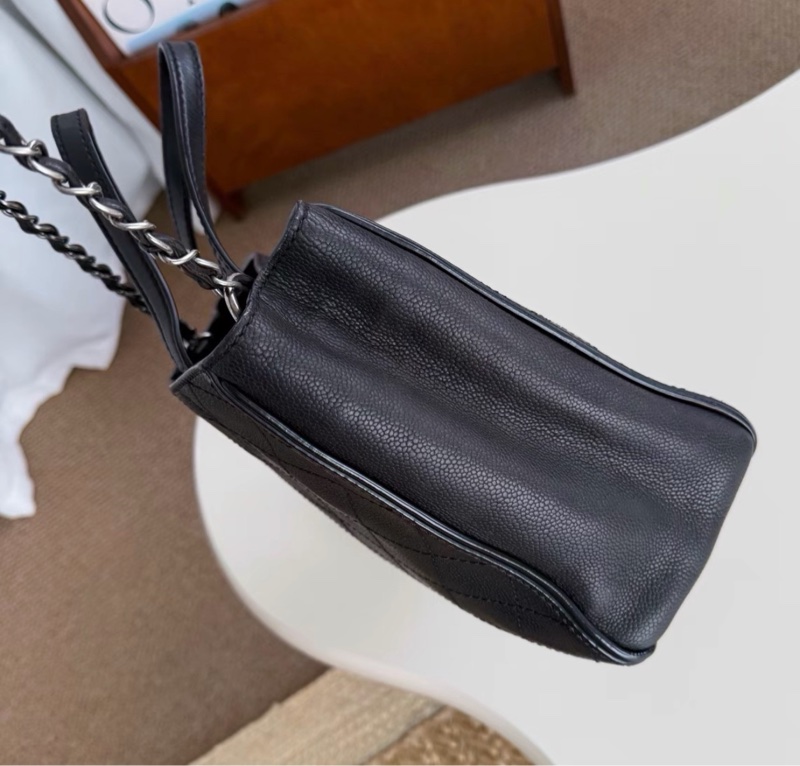 【97新 ✨ 全網最低價！】中古 Chanel香奈兒 黑銀琺瑯扣托特包小號 tote（下單前先詢問庫存❗️）-6
