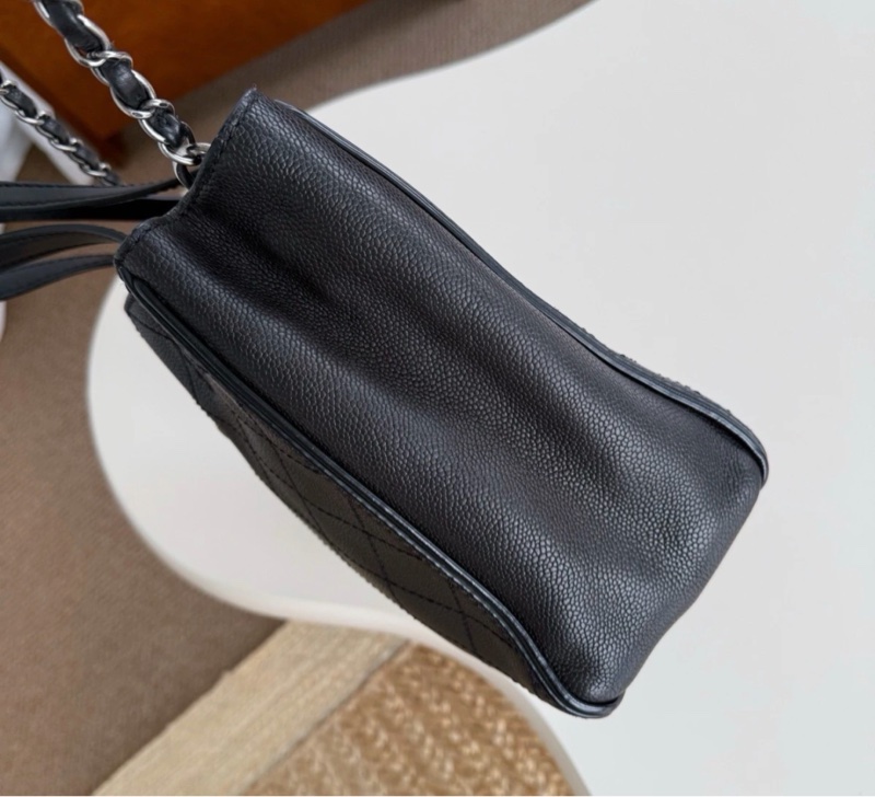 【97新 ✨ 全網最低價！】中古 Chanel香奈兒 黑銀琺瑯扣托特包小號 tote（下單前先詢問庫存❗️）-7
