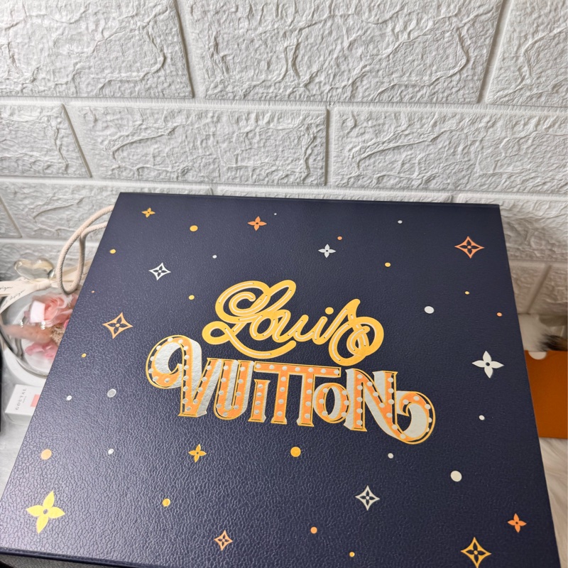 Lv-2024 秋冬時裝秀系列(晶片)-32