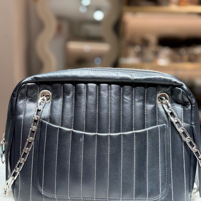 【稀有絕版✨男女通用👫🏻中性型格】Chanel 黑銀竪紋單肩|腋下包-3