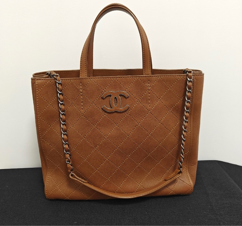 【97新 ✨ 全網最低價！】中古 chanel香奈兒 琺瑯扣托特包小號 棕色2 way手提包 單肩包（下單前先詢問庫存❗️）-0
