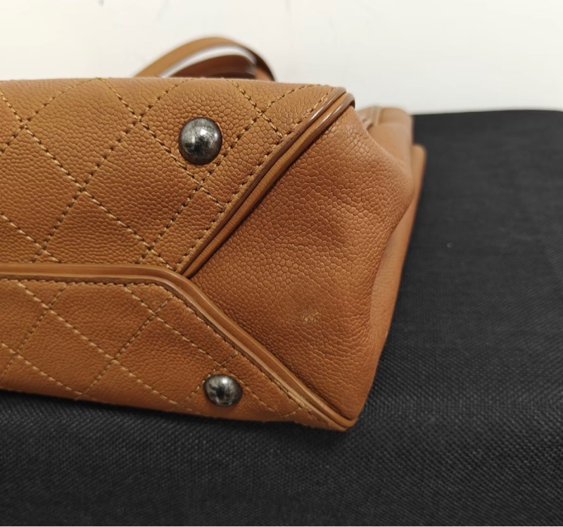 【97新 ✨ 全網最低價!】中古 chanel香奈兒 琺瑯扣托特包小號 棕色2 way手提包 單肩包(下單前先詢問庫存❗️)-8