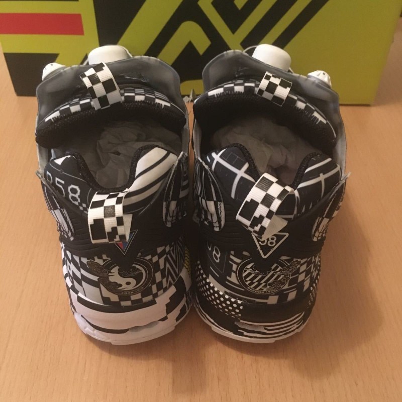全新Reebok 黑色與白色 x K e n z o Minami Instapump Fury/US10.5號-6