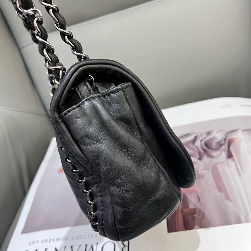 Chanel香奈兒滾邊南瓜機場腋下包 10開無卡 25×14-2