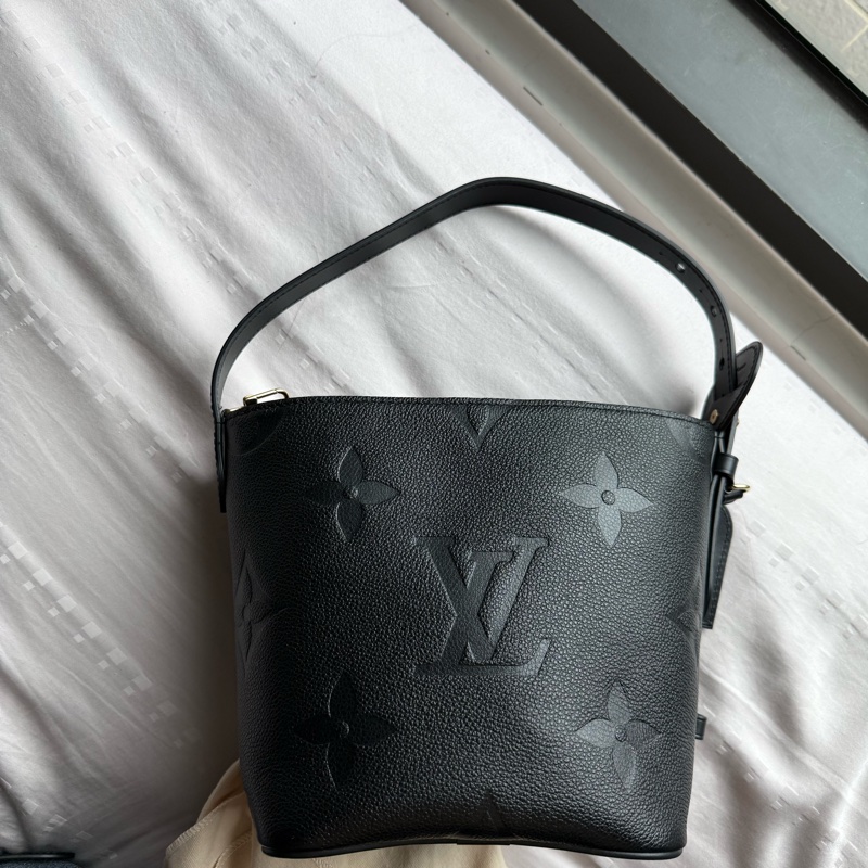 LV all in bb黑色-1