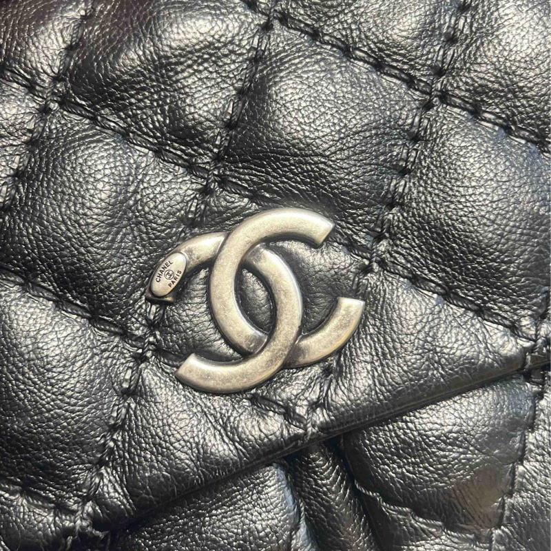 Chanel • 黑色外縫線牛皮雙口袋機場包 全網最低-12
