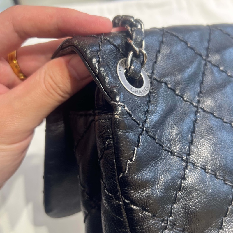 Chanel • 黑色外縫線牛皮雙口袋機場包 全網最低-17