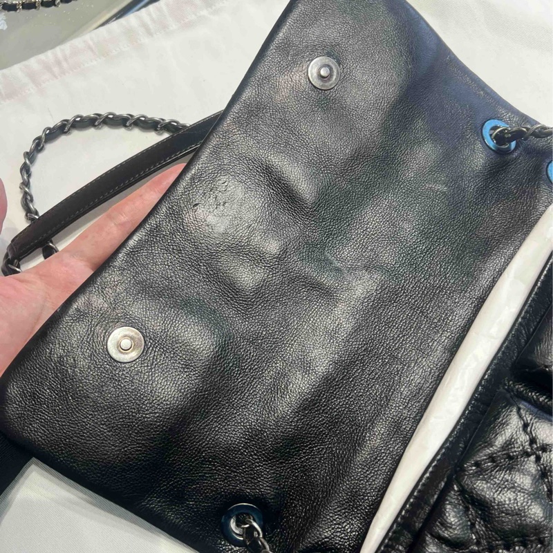 Chanel • 黑色外縫線牛皮雙口袋機場包 全網最低-26