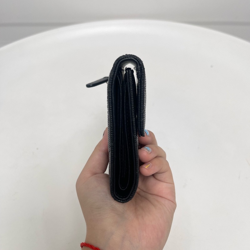 Chanel • 稀有黑金荔枝牛皮三折短夾-3