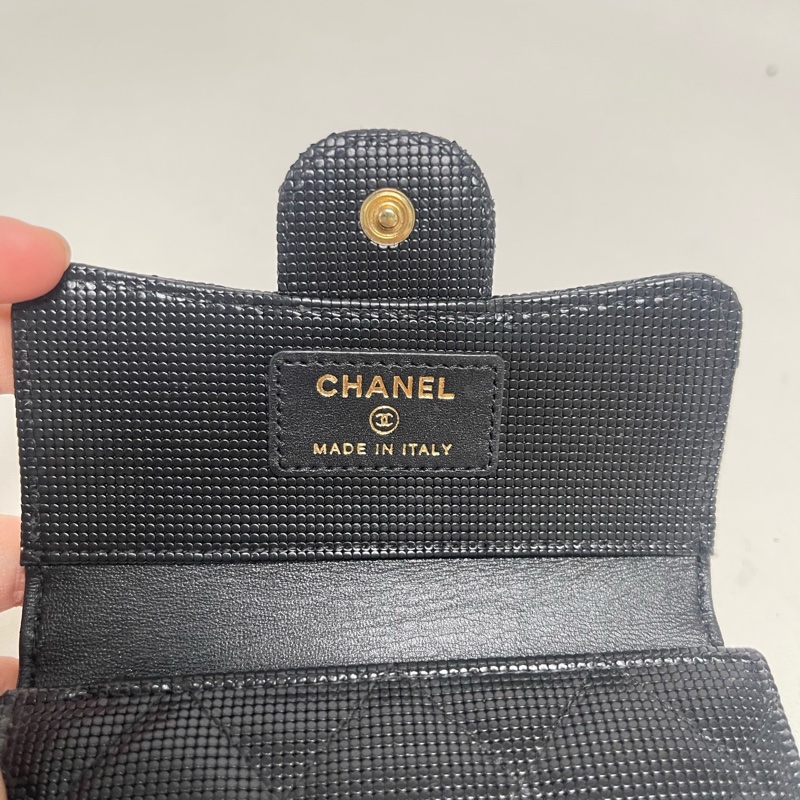 Chanel • 稀有黑金荔枝牛皮三折短夾-6