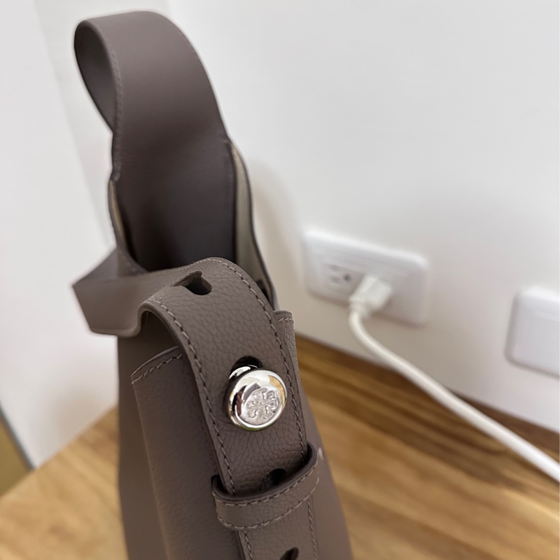 TORY BURCH ROMY HOBO小型肩背包-2