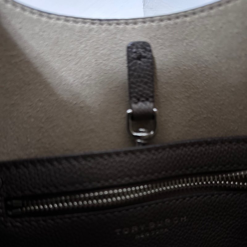 TORY BURCH ROMY HOBO小型肩背包-7