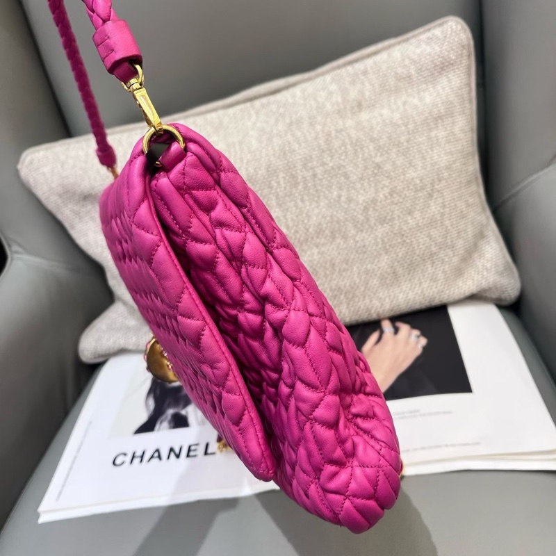 Miumiu繆繆粉色寶石鏈條褶皺包 尺寸 33*20·5*3-5