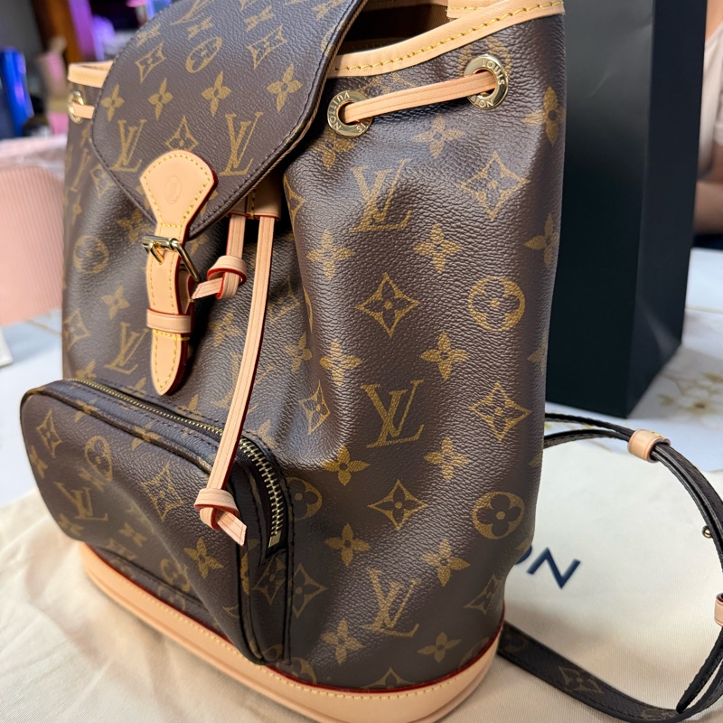 Louis Vuitton Montsouris PM M11198後背包-1