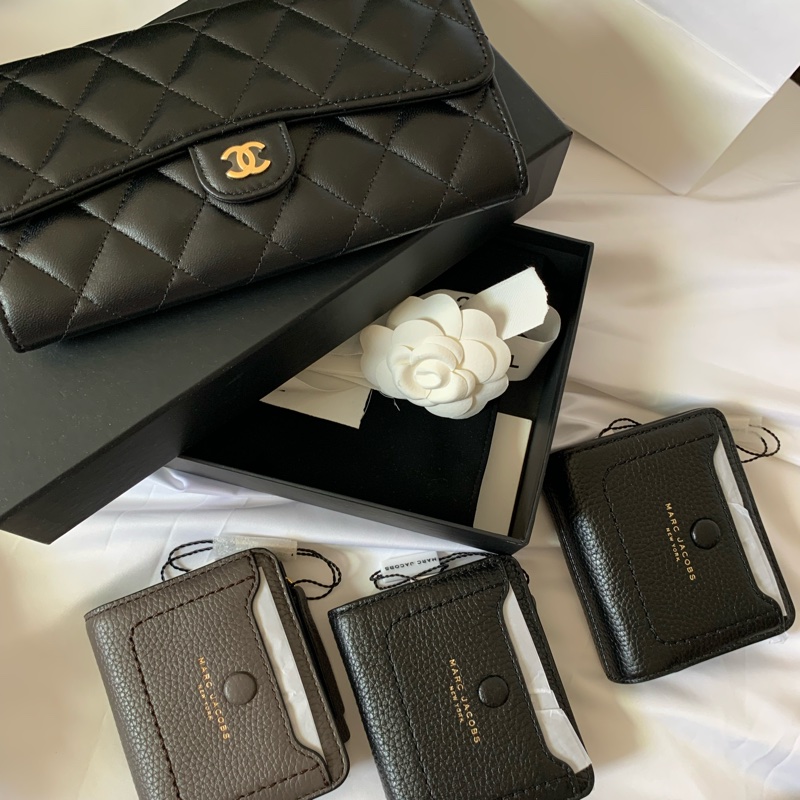 現貨 誠可議 全新正品 Marc Jacobs MJ 短夾 荔枝紋錢包 鈕扣皮夾 黑色 送禮 禮物 情人節 母親節-0