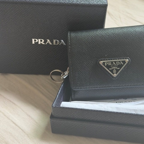 Prada三折錢包