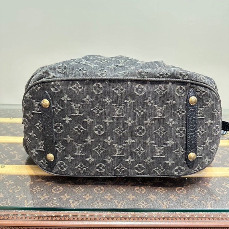 LV黑色牛仔丹寧hobo托特包40*26*18 98新配件塵袋-4