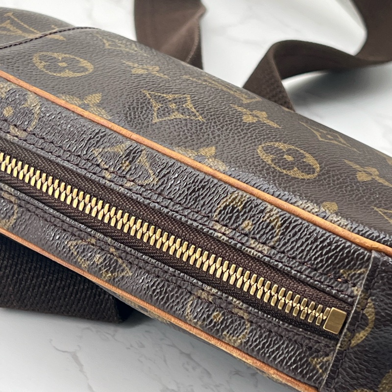 香緹國際精品 844 LV 蛋蛋胸包 #男女同款-5