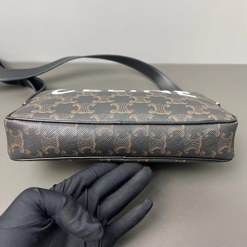 Celine 凱旋門老花相機包22.5*14*4 98新配件塵袋-4