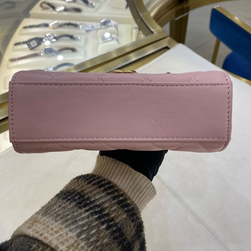 Chanel 粉紅色琺瑯手柄Kelly 羊皮-10