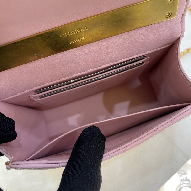 Chanel 粉紅色琺瑯手柄Kelly 羊皮-18