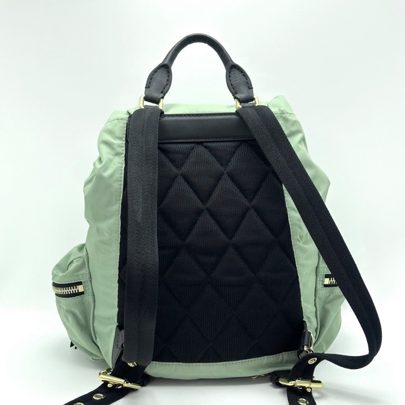 BURBERRY綠色尼龍  抽繩後背包21*35*17 98新配件塵袋-5
