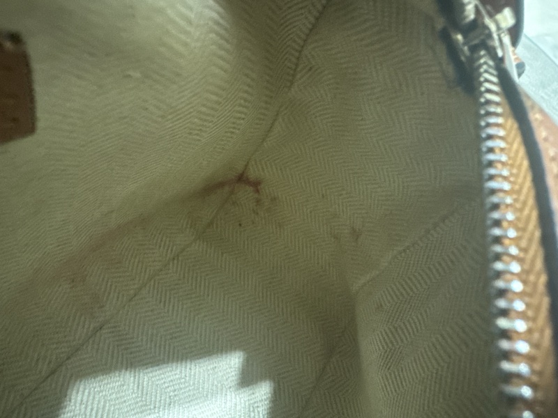 Loewepuzzlemini羅威包包焦糖色手拿包斜背包 手提包-17