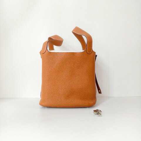 hermes 愛馬仕 菜籃子 22 Togo 皮 金棕色 銀扣 T 刻 2015 年 22*22*17cm 97 新