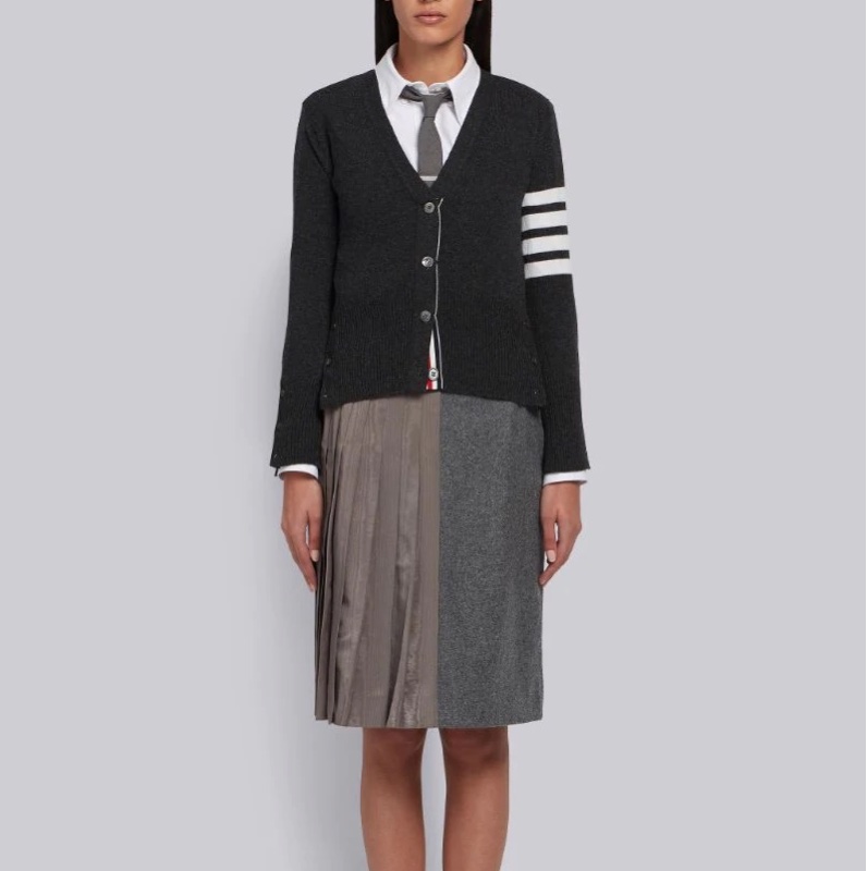 Thom Browne 女士 經典v領條紋袖開衫IT-36 IT-38 IT-40 IT-42碼-3