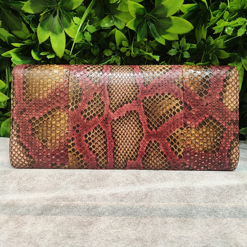 Gucci Clutch-1