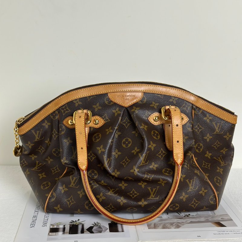 LOUIS VUITTON Tivoli 餃子包 - GM-0