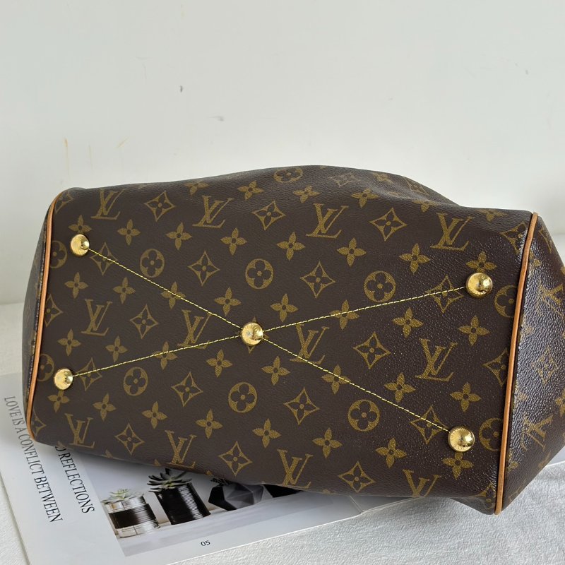 LOUIS VUITTON Tivoli 餃子包 - GM-5