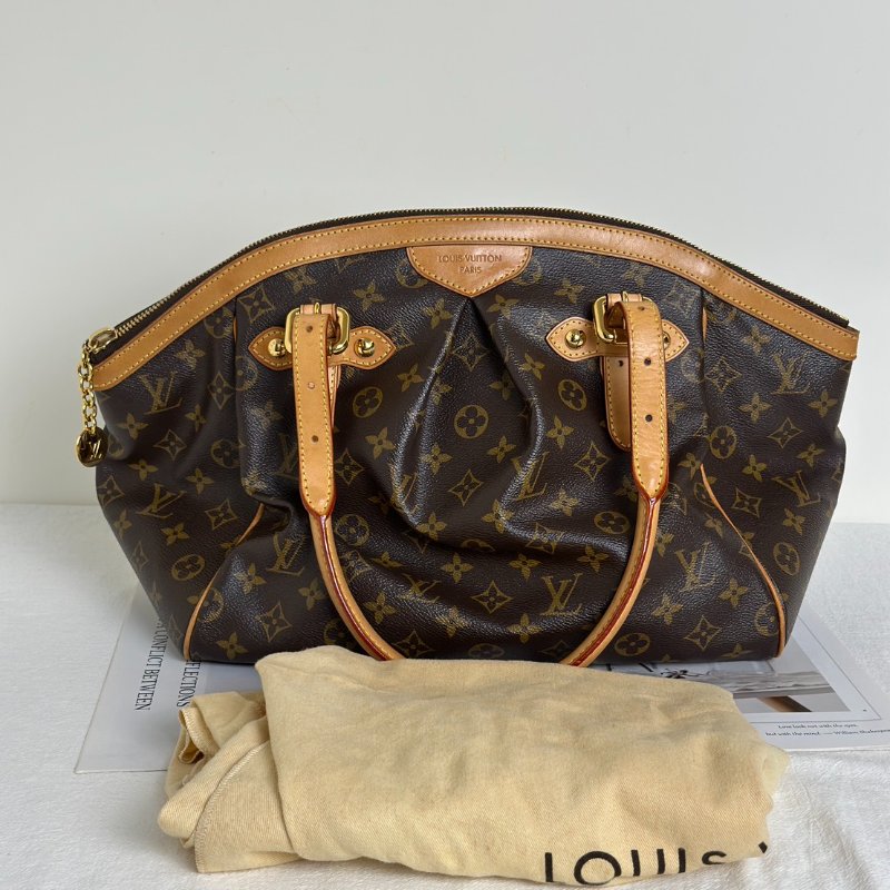 LOUIS VUITTON Tivoli 餃子包 - GM-18