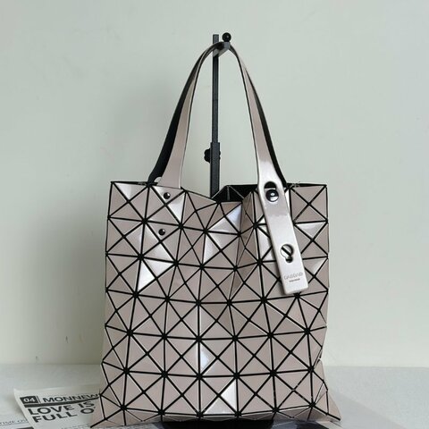 三宅一生 Lucent 7x7手提包 - 杏