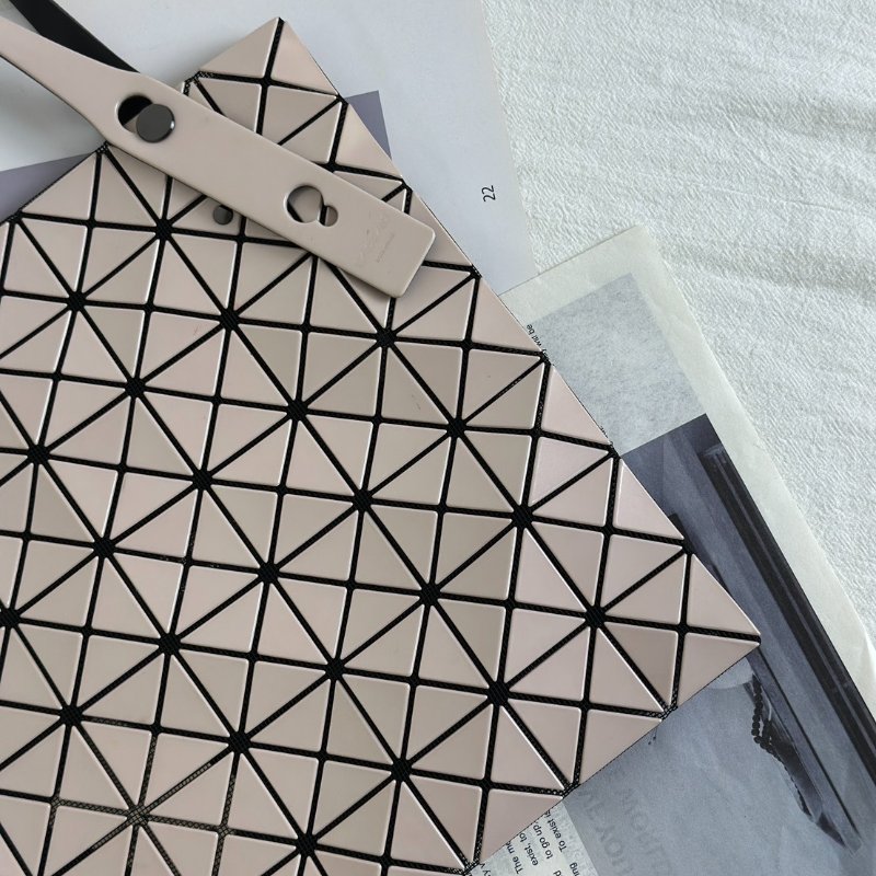 三宅一生 Lucent 7x7手提包 - 杏-5